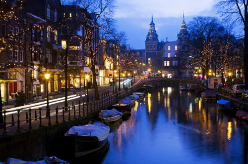 Night view of Amsterdam with the Rijksmuseum in the background