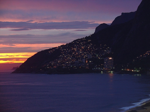 Favela Vidigal paints a serene picture that hides the terror of organized crimes.