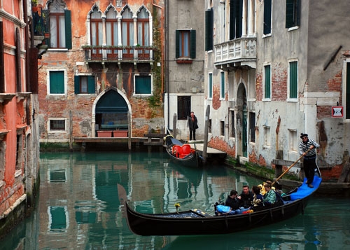 Venice could become a city under the sea if the $3 billion artificial sea walls fail.